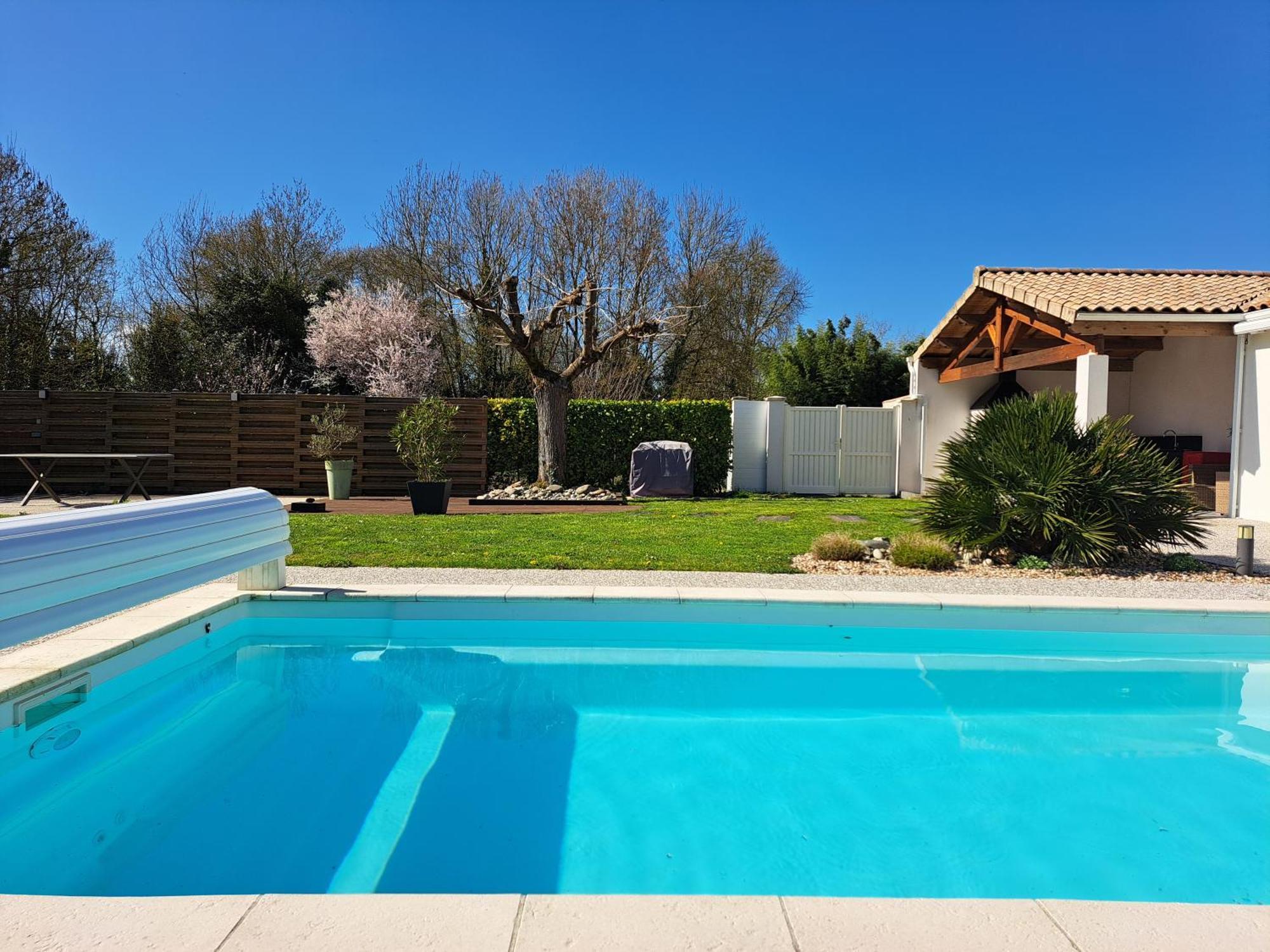 Chambre D Hote La Riviere 45M2 Jardin Et Piscine Aigrefeuille-dʼAunis Kültér fotó